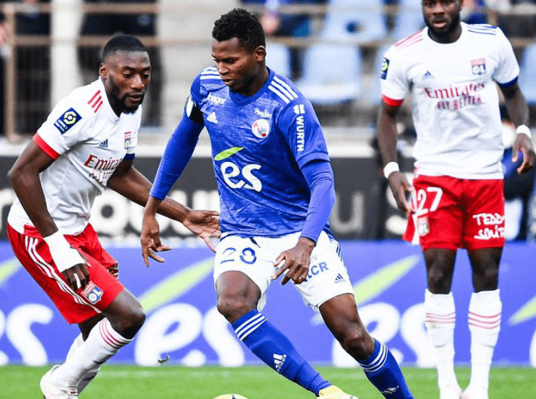 11, 斯特拉斯堡新援首秀梅开二度  